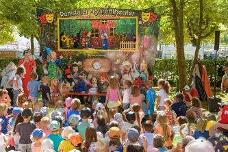 Plakat Remstaler Figurentheater - Peppa Wutz