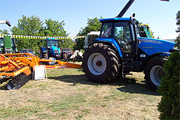 030828messe-traktor